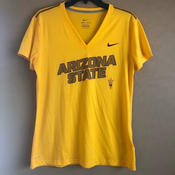 nike shirt university gold nike shirt university gold
